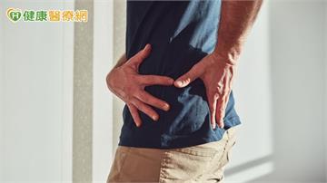 才41歲就換人工髖關節！他從大學痛到現在　醫揭「早發性髖關節炎」
