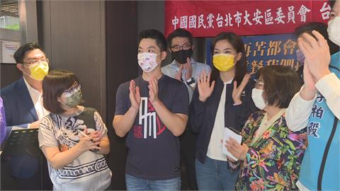 蔣萬安鴨子划水備戰北市長　勤勞跨區跑攤