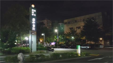 少年陪友赴公園喬債務　遭嫌犯持刀砍傷還被痛毆