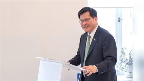 快新聞／林佳龍訪歐返台強調團結　推國慶影片展現台灣韌性