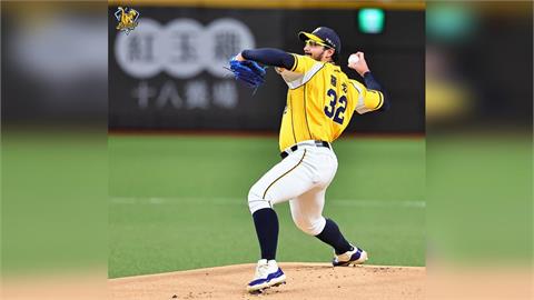 中職(影)／天變投手也變！中信兄弟台灣大賽G5先發投手再換人！羅戈掛帥強碰蔣銲