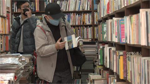 竹市45年書店不敵網路書城　「海邊書坊」吹熄燈號