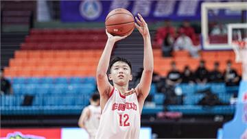 《HBL》「屏東子弟」余玄胤回家打球　吸取經驗目標不設限