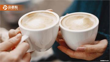 每天喝2杯咖啡+2杯茶！最新研究：失智風險降低32%