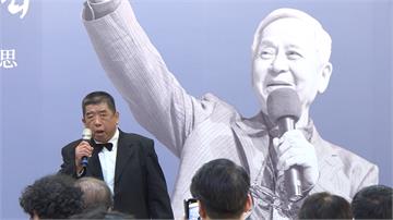 「新聞教父」鄭貞銘逝世週年 遺著《百年追夢》出版