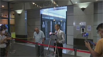 警搜香港民意研究所 泛民今初選被迫延至中午
