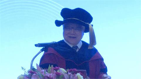 稱中國機器人跳來跳去沒用 台積電董座魏哲家:好看頭而已