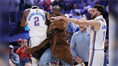 NBA(影)／蒿吐露絲！球星威廉斯傷癒歸隊　雷霆三少「完全體」週六登場