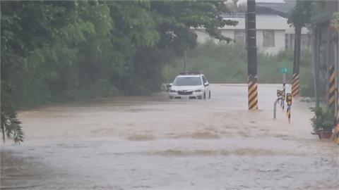 恆春時雨量近百毫米　庭院變水池、地下室也慘淹