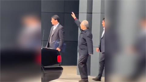 「親民總理」形象幻滅！溫家寶現身社群平台　182萬點閱掀負評