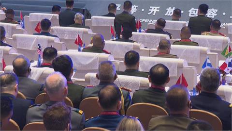 香格里拉對話新加坡登場　美防長親赴基地操練、中防長缺席引聯想