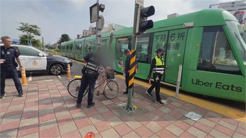 高雄輕軌出現意外　8旬婦人疑沒看見列車行駛撞上觸法