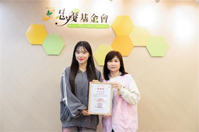 人美心美！豪捐50萬元為台灣做公益　李多慧：非常喜愛小朋友