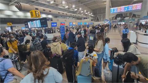 日本長假多爽爽放他嘆「台灣連假少到哭」！掀網友共鳴：甚至還要補班…