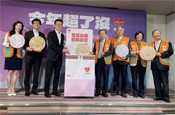 上超商「多一動作」幸運撿回一命！   他發現8.2公分大肝腫瘤