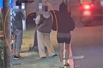 兄妹涉聯手討債　妹約見面兄拿刀槍逼還錢