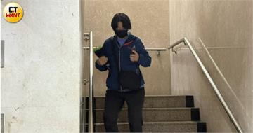 獨／台師大女足抽血案持續偵辦！　周台英低調出席北檢偵查庭