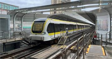 快訊／新北環狀線異常「列車停30分鐘」　上班族哀號