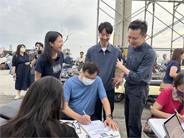 快新聞／林思銘、徐欣瑩罷免連署最後衝刺　吳崢：請寫下給新竹的情書
