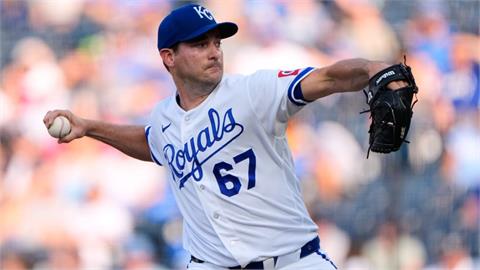 MLB(影)／遭171公里平飛火球正面強襲！投手「頭受傷躺地」打者「驚嚇中衝壘」