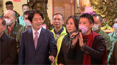 陪同賴清德士林發福袋　何志偉行動化解不滿聲浪