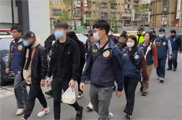 緬甸女奔超商攔警車求援　警破人口販運賣淫集團逮18人