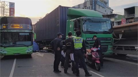 台南永康區死亡車禍　女騎士遭大貨車撞身亡
