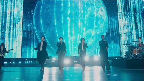五月天、F4世紀同台！　攜手獻唱「流星雨」全場回憶殺