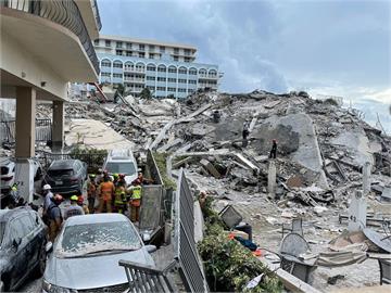 佛州大樓倒塌增至12死　拜登夫婦7/1視察搜救工作
