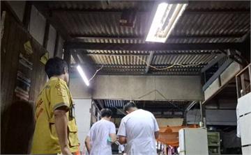 泰國男與妻吵後「站客廳一動不動」　母走近一看驚見悲劇