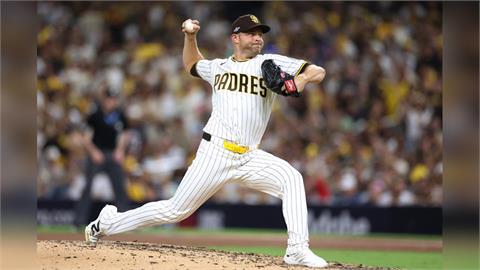 MLB(影)／才休一天又登板救援！教士先發投手向「拍賣哥」看齊！成功關門球隊續命