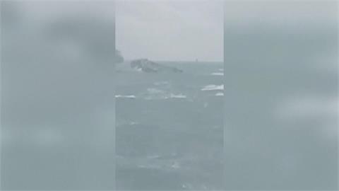 俄羅斯油輪斷裂沉沒　石油漏出恐導致生態災難