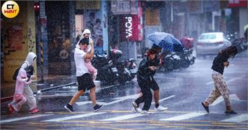 丹娜絲陰魂不散！粉專曬衛星雲圖驚「彷彿又回來了」　4縣市雨下不停