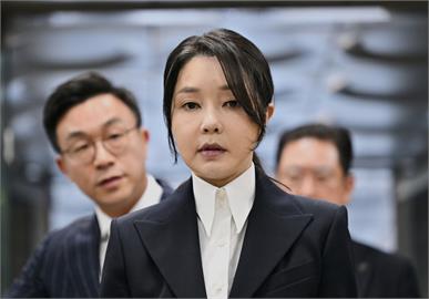 快新聞／史上首次！尹錫悅戒嚴失敗、金建希遭控收賄　夫妻雙雙入獄