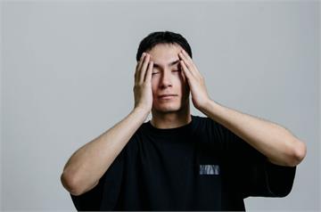 上班老恍神？   新近研究點名「微波便當、含糖飲」害專注力變差