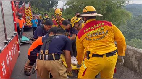 快新聞／命真大！台南16歲少年無照騎車　墜70公尺深谷幸運獲救