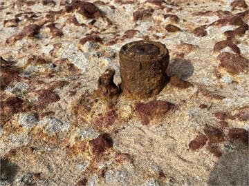 金門嚨口岸際發現7枚未爆彈 砲彈殘體已全數帶回