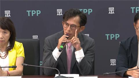 向前行(影)／狗仔照斂財？張姓助理王鴻薇乾兒子？邱明玉：不只賣民代！還賣這些人！