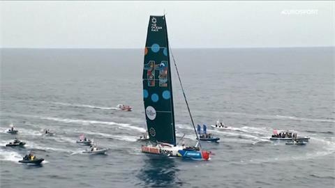 世界環球帆船賽　美國船隊「帆船被撞壞」沒完賽仍奪冠