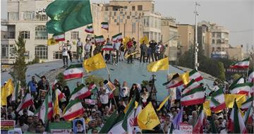 以伊違反停火仍互轟！　伊朗人嘆「無止境的惡夢」：政府恐更嚴格要求女性戴頭巾