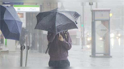 快新聞／入夜雨彈狂炸！9縣市豪大雨特報　一路下到明天