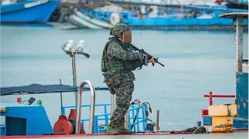 獨家／台美合作深化！海軍陸戰隊防空警衛群戒護營換裝M4A1步槍　提升近距離戰鬥作戰效能　