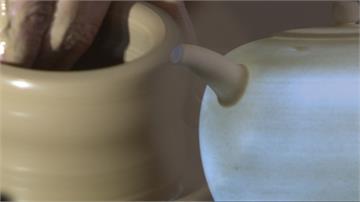與愛妻的約定！陶藝家巧工數月做紙胎壺
