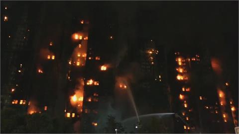 最新／香港大埔宏福苑大火蔓延7大樓　港府：其中4棟已完全撲熄、另3棟火勢獲控制