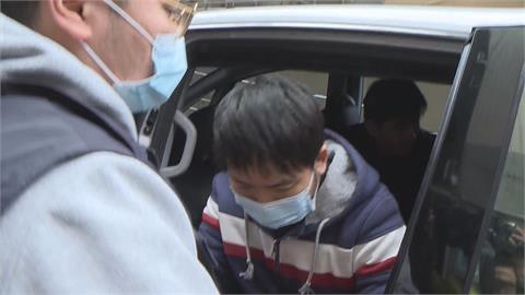 快新聞／蘆洲血案相驗結果出爐　蔥油餅夫婦遭逆子狂砍69刀「失血性休克亡」