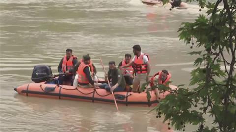 印度喀什米爾暴雨不斷　渡船翻覆6死3失蹤