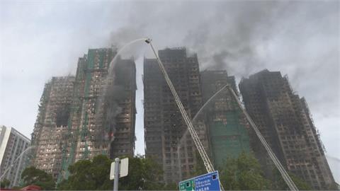 香港大火逃生超難 高溫、高樓、沒陽台釀嚴重死傷