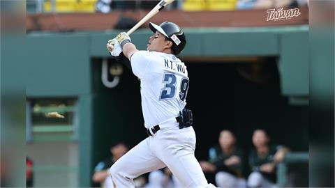 經典賽(影)／語言切換當機後秀超流利日文！吳念庭笑談山川「拉褲」　最警戒大谷翔平