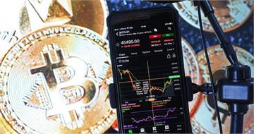 聯準會主席暗示準備降息　股市與加密貨幣齊漲「比特幣重返11.6萬鎂」