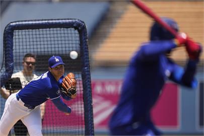 MLB(影)/大谷翔平賽前再次實戰練投 距離復出投手丘又靠近了一點